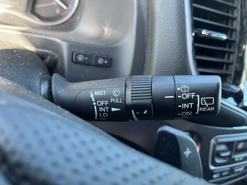 Used 2023 Honda Passport EX-L image 25