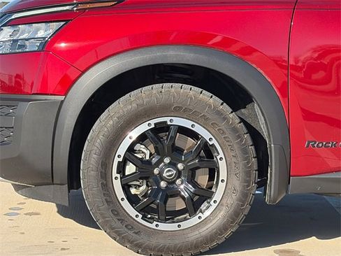 Used 2024 Nissan Pathfinder Rock Creek image 5