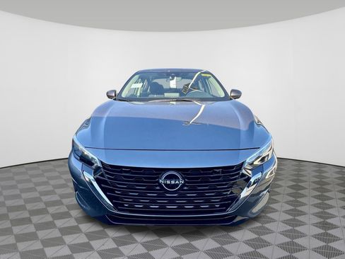 Used 2025 Nissan Sentra SV w/ All-Weather Package image 10