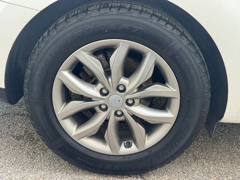 Used 2020 Kia Sedona EX image 38