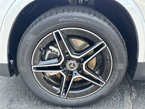 New 2025 Mercedes-Benz GLA 250 image 9