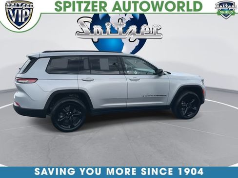 Used 2023 Jeep Grand Cherokee L Laredo image 10