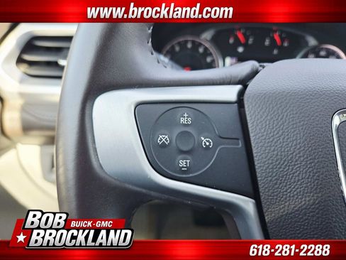Used 2017 GMC Acadia SLT FWD image 22