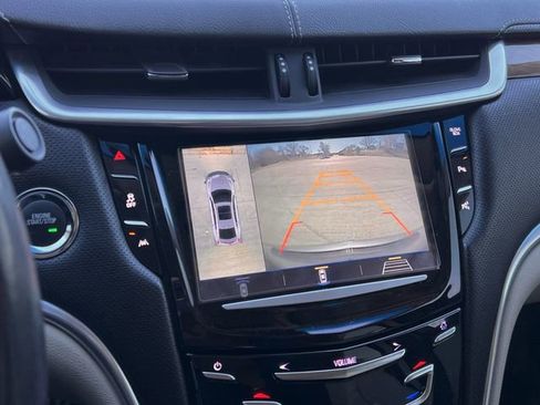 Used 2019 Cadillac XTS Luxury w/ Driver Awareness Package image 19