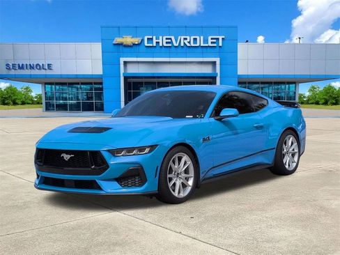 Used 2024 Ford Mustang GT RWD image 2