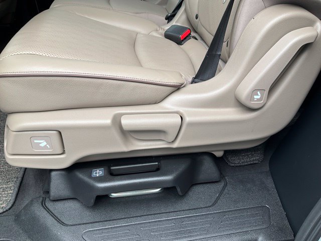 Used 2022 Honda Odyssey Elite image 19