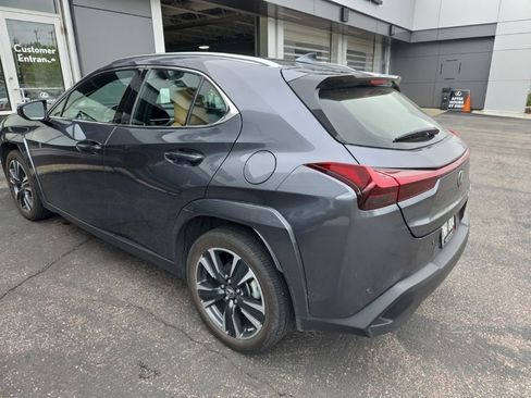Used 2024 Lexus UX 250h AWD w/ Premium Package image 4