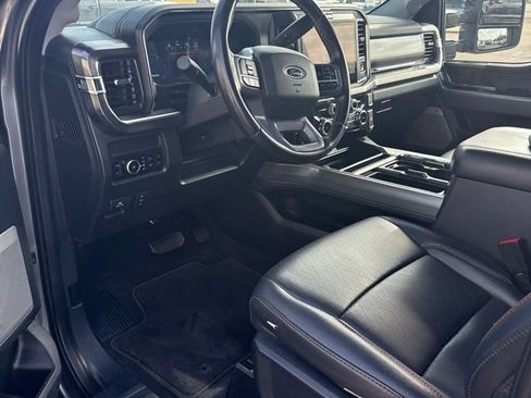 Used 2025 Ford F350 Lariat w/ Black Appearance Package AWD/4WD image 9