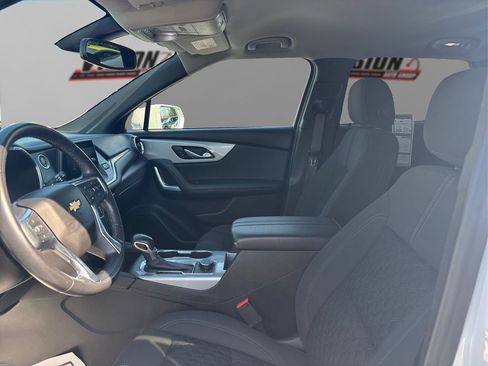 Used 2020 Chevrolet Blazer LT AWD/4WD image 9