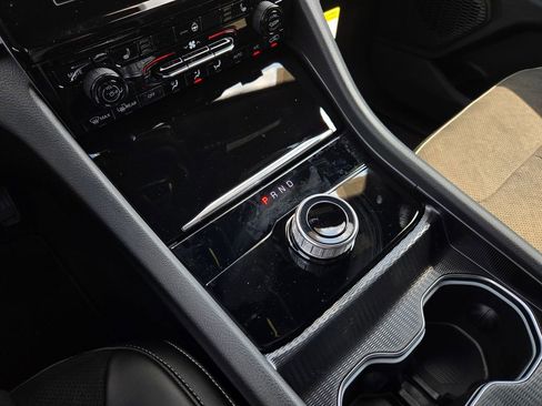 New 2025 Jeep Grand Cherokee Altitude AWD/4WD image 21