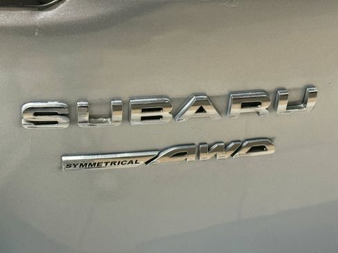 Used 2020 Subaru Outback Premium image 13