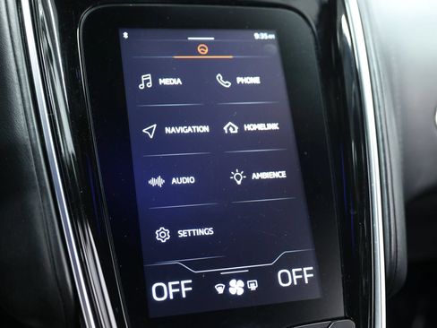 Used 2021 McLaren GT RWD image 40