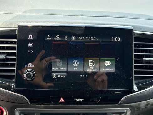 Certified 2023 Honda Passport TrailSport image 24