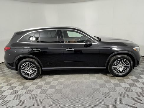 New 2026 Mercedes-Benz GLC 300 image 6