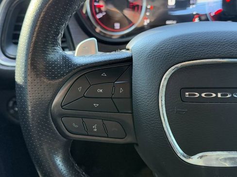 Used 2022 Dodge Challenger R/T image 19