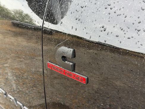 New 2026 RAM 2500 Big Horn AWD/4WD image 7