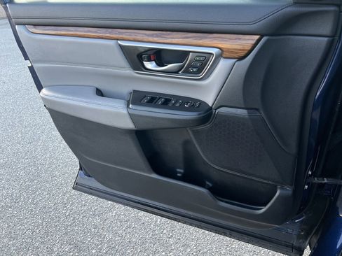 Used 2019 Honda CR-V EX-L image 17