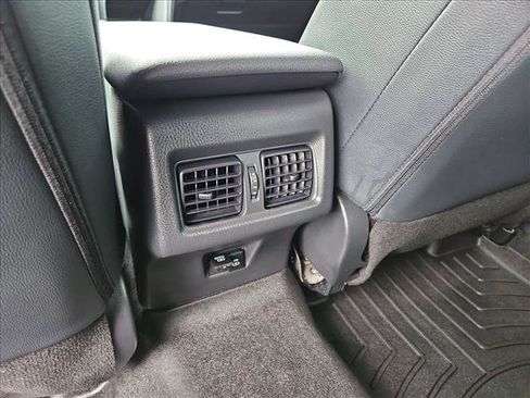 Used 2026 Toyota Camry SE FWD image 17