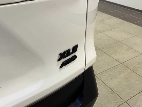 Certified 2022 Toyota RAV4 XLE image 6