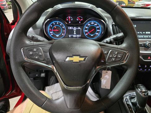 Used 2016 Chevrolet Cruze LT image 33