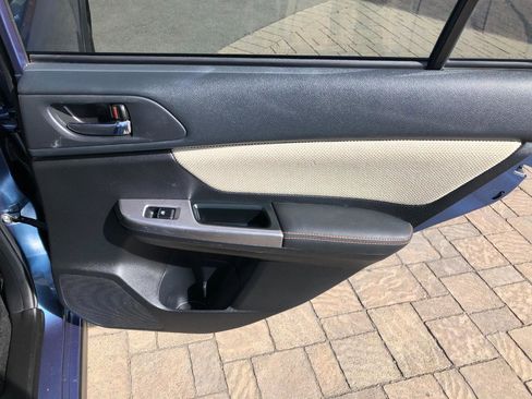 Used 2017 Subaru Crosstrek 2.0i Premium image 27