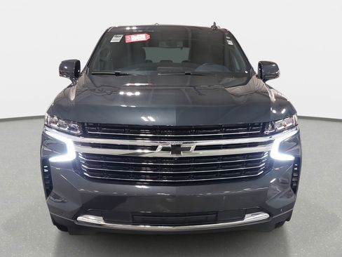 Used 2022 Chevrolet Tahoe LT w/ Luxury Package image 2