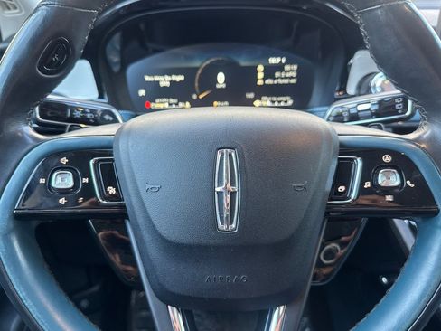 Used 2021 Lincoln Corsair Reserve w/ Equipment Group 201A image 24