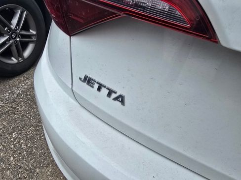 Used 2020 Volkswagen Jetta S FWD image 21