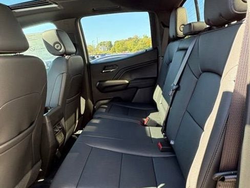 New 2026 GMC Canyon Elevation w/ Convenience Package image 17