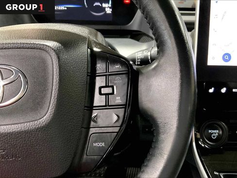 Used 2023 Toyota bZ4X XLE w/ Weather Package image 25