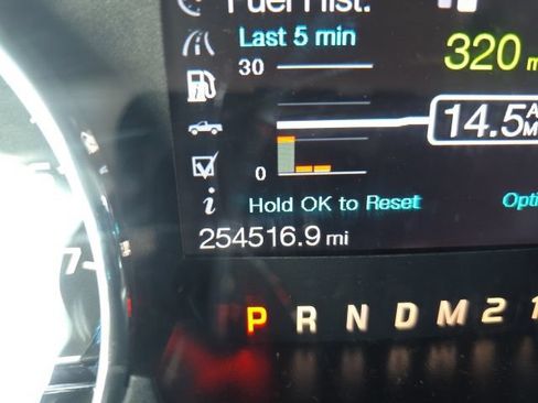 Used 2013 Ford F150 Lariat AWD/4WD image 17