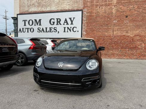 Used 2017 Volkswagen Beetle 1.8T S FWD image 6