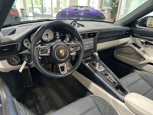 Used 2019 Porsche 911 Carrera GTS RWD image 46