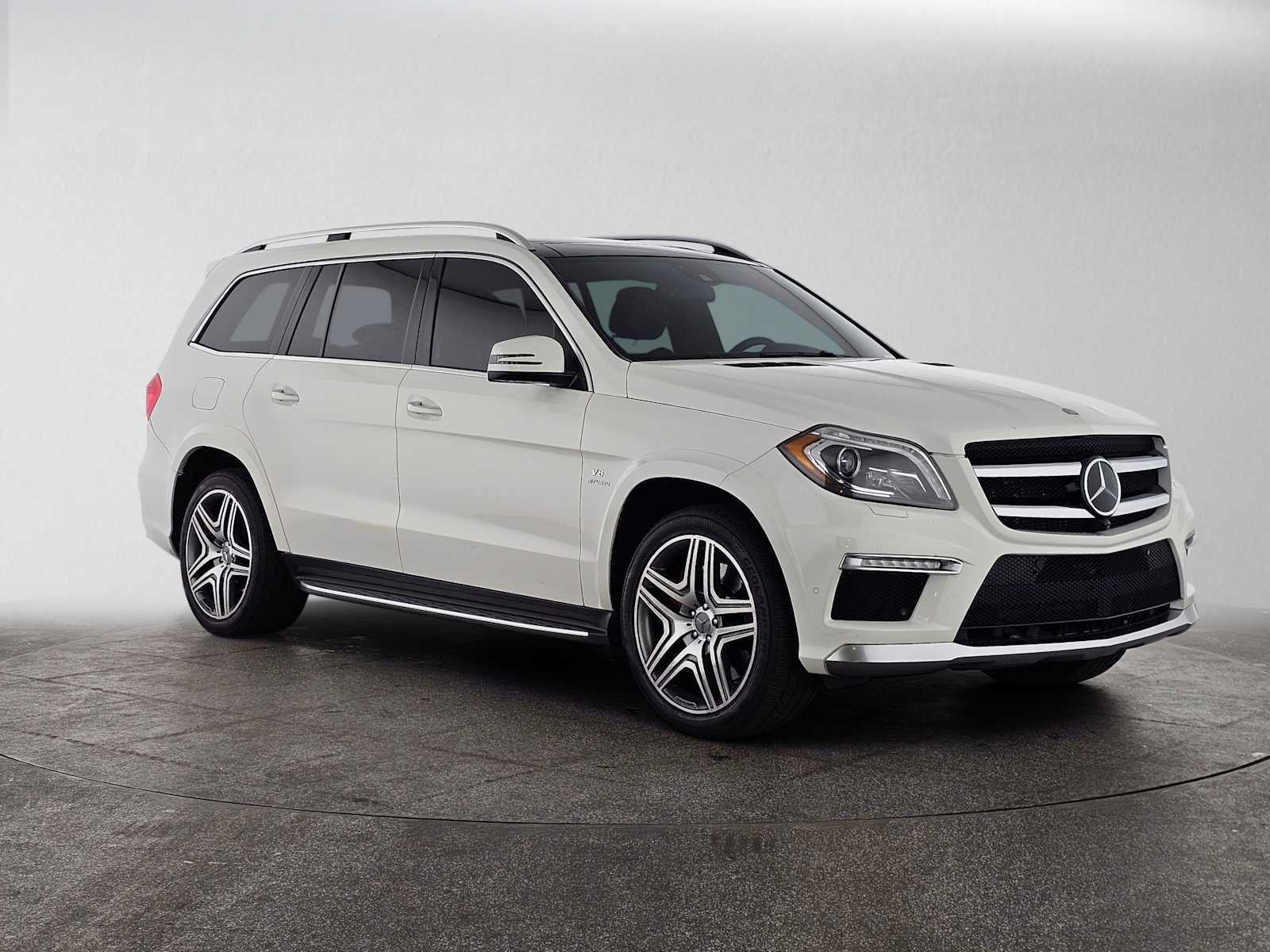 Used 2015 Mercedes-Benz GL 63 AMG 4MATIC image 7
