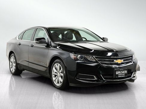 Used 2016 Chevrolet Impala LT w/ Convenience Package FWD image 7