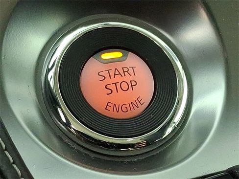 Used 2016 Nissan Maxima 3.5 SV image 25