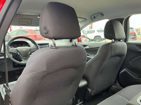 Used 2019 Chevrolet Cruze LT image 18