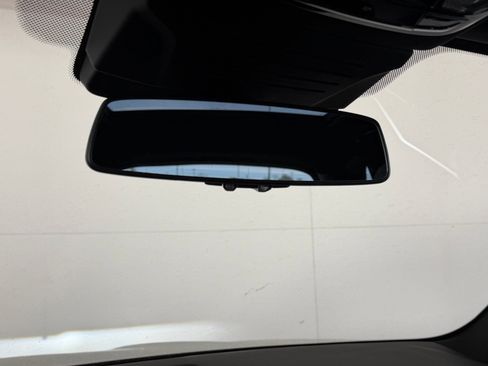 New 2026 BMW X5 sDrive40i w/ M Sport Package image 17