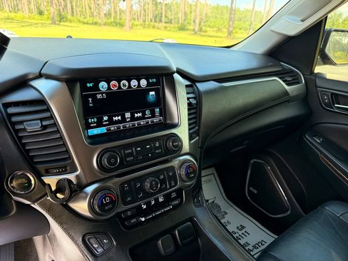 Used 2018 Chevrolet Tahoe LT AWD/4WD image 16