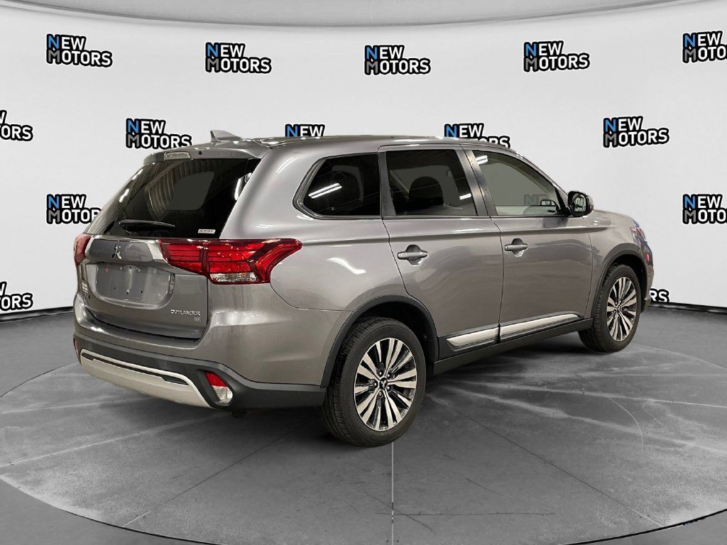 Used 2019 Mitsubishi Outlander SE AWD/4WD image 5