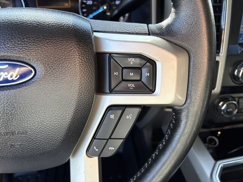 Used 2019 Ford F250 Lariat w/ Lariat Value Package image 16