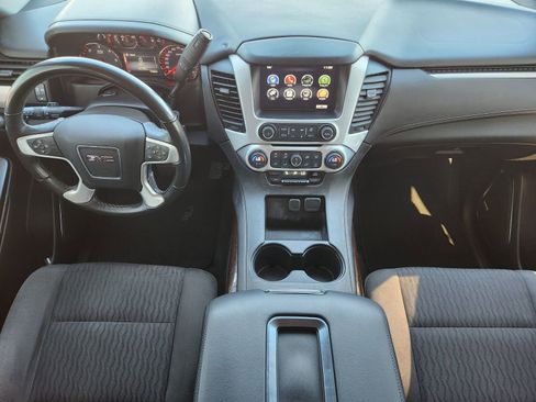 Used 2016 GMC Yukon SLE w/ Convenience Package image 27