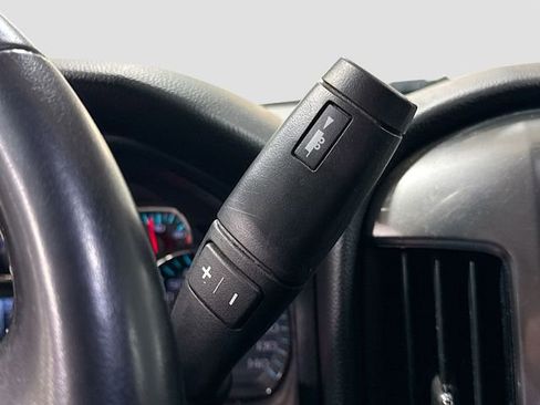 Used 2018 Chevrolet Silverado 1500 LT w/ All Star Edition image 18