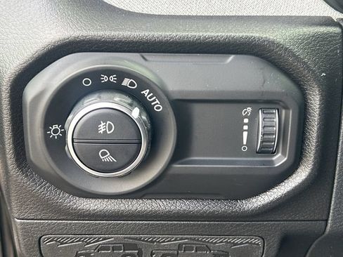 New 2026 Jeep Gladiator Sport AWD/4WD image 27