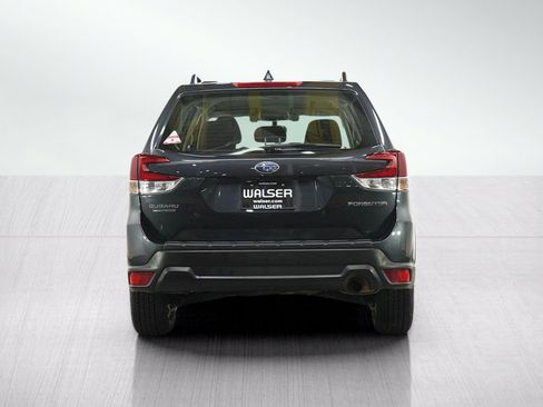 Used 2019 Subaru Forester w/ Alloy Wheel Package AWD/4WD image 4