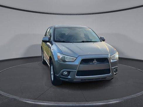 Used 2012 Mitsubishi Outlander Sport ES FWD image 3