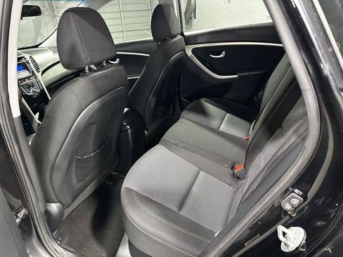 Used 2014 Hyundai Elantra GT FWD image 20