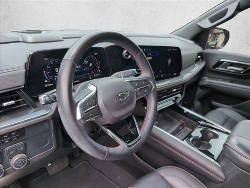 Used 2025 Chevrolet Tahoe RST w/ Comfort Package RWD image 9