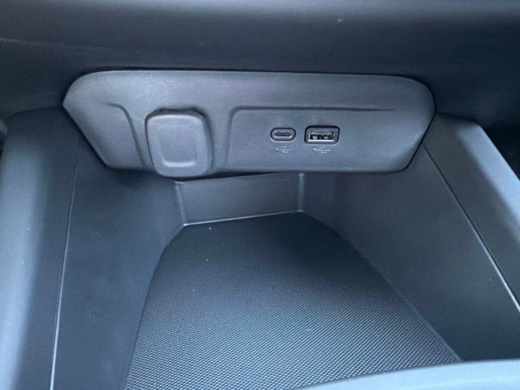 New 2026 Chevrolet Trax LS FWD image 24