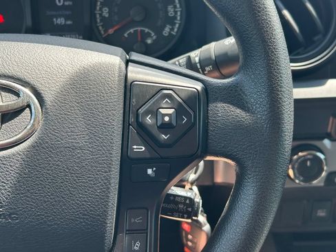 Used 2023 Toyota Tacoma SR AWD/4WD image 35
